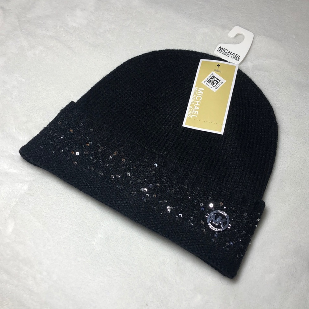 NWT Michael Kors Beanie Hat